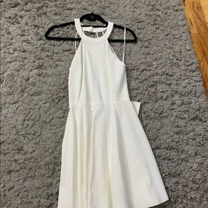 NWT Lulu’s white dress